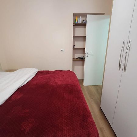 Apartmán Ajla Komuna Apartament Tirana Exteriér fotografie