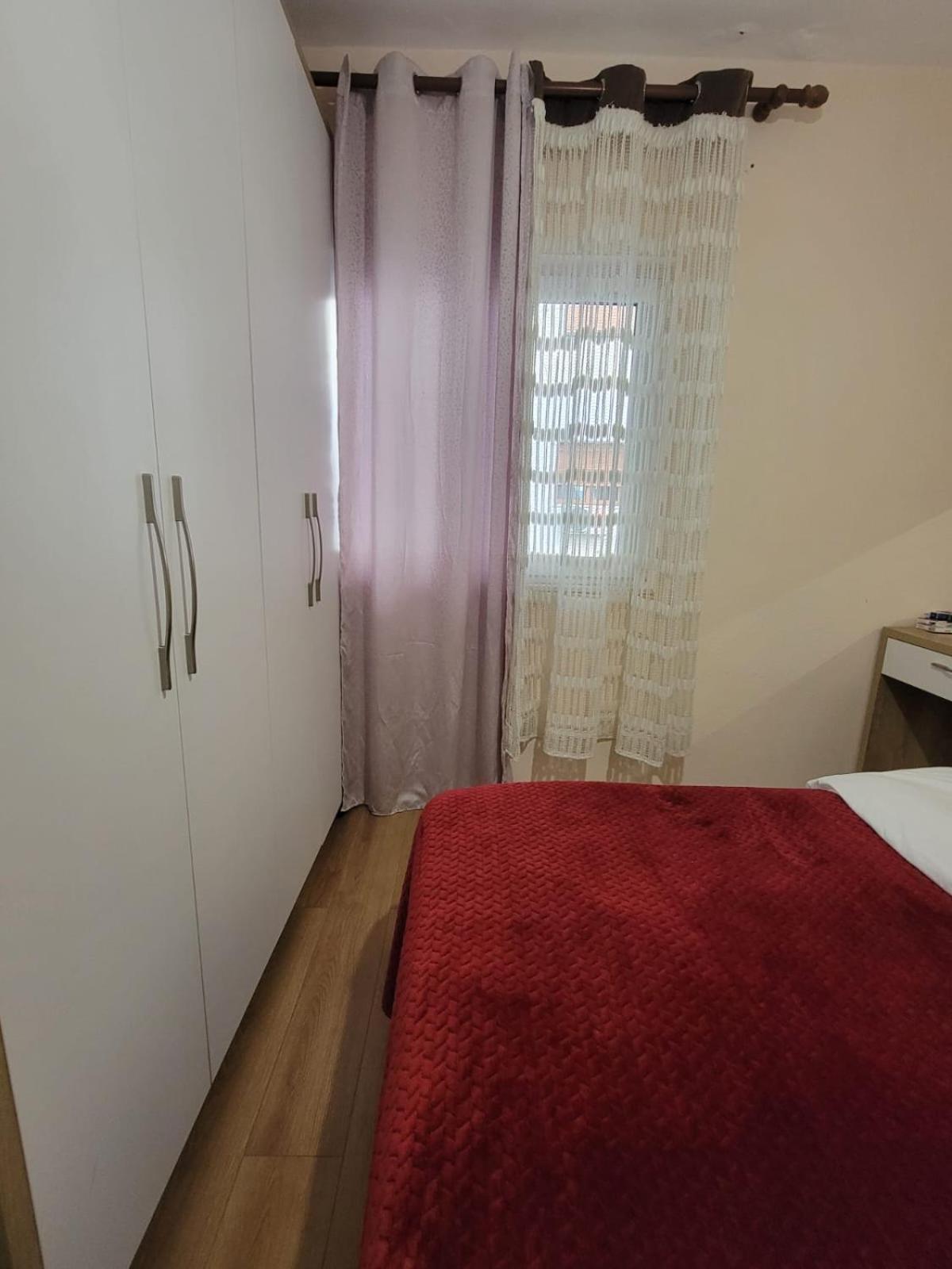 Apartmán Ajla Komuna Apartament Tirana Exteriér fotografie