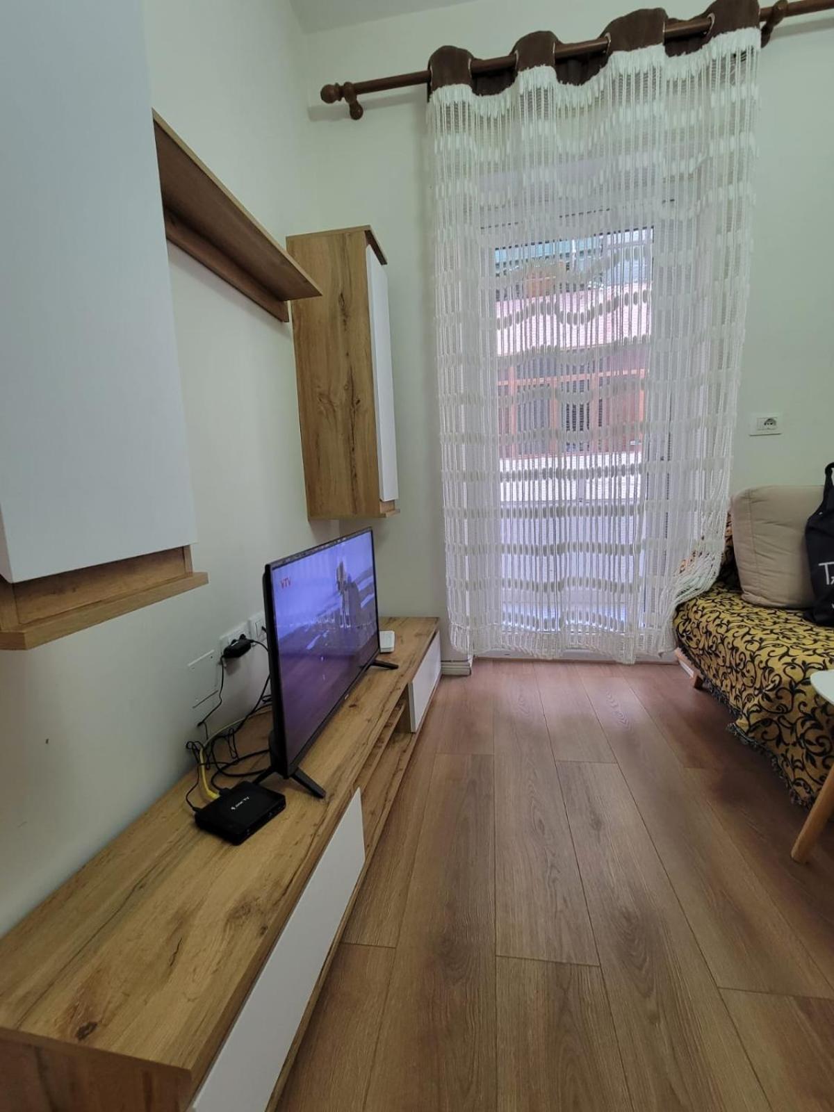 Apartmán Ajla Komuna Apartament Tirana Exteriér fotografie