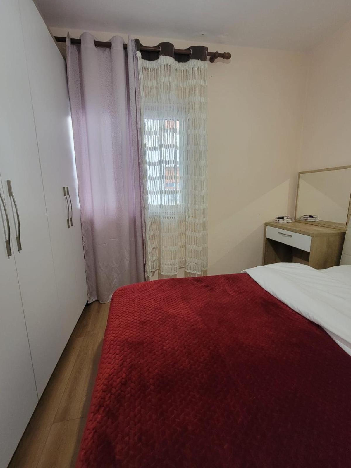 Apartmán Ajla Komuna Apartament Tirana Exteriér fotografie